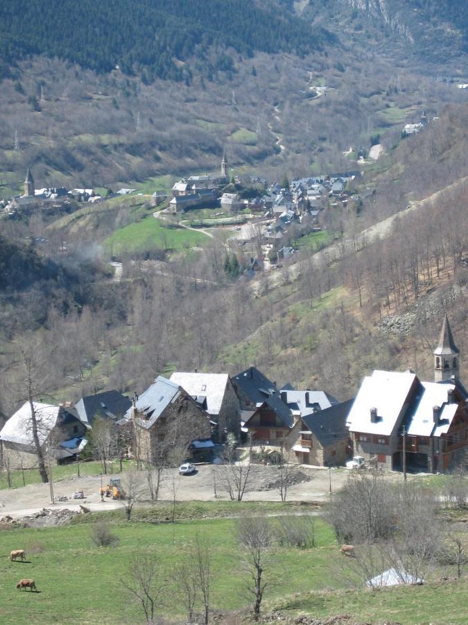 Casa esquí en pueblo junto a Baqueira Beret Ski Bagergue Exterior foto